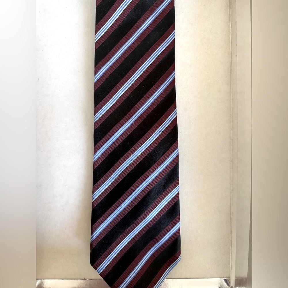 Tie
